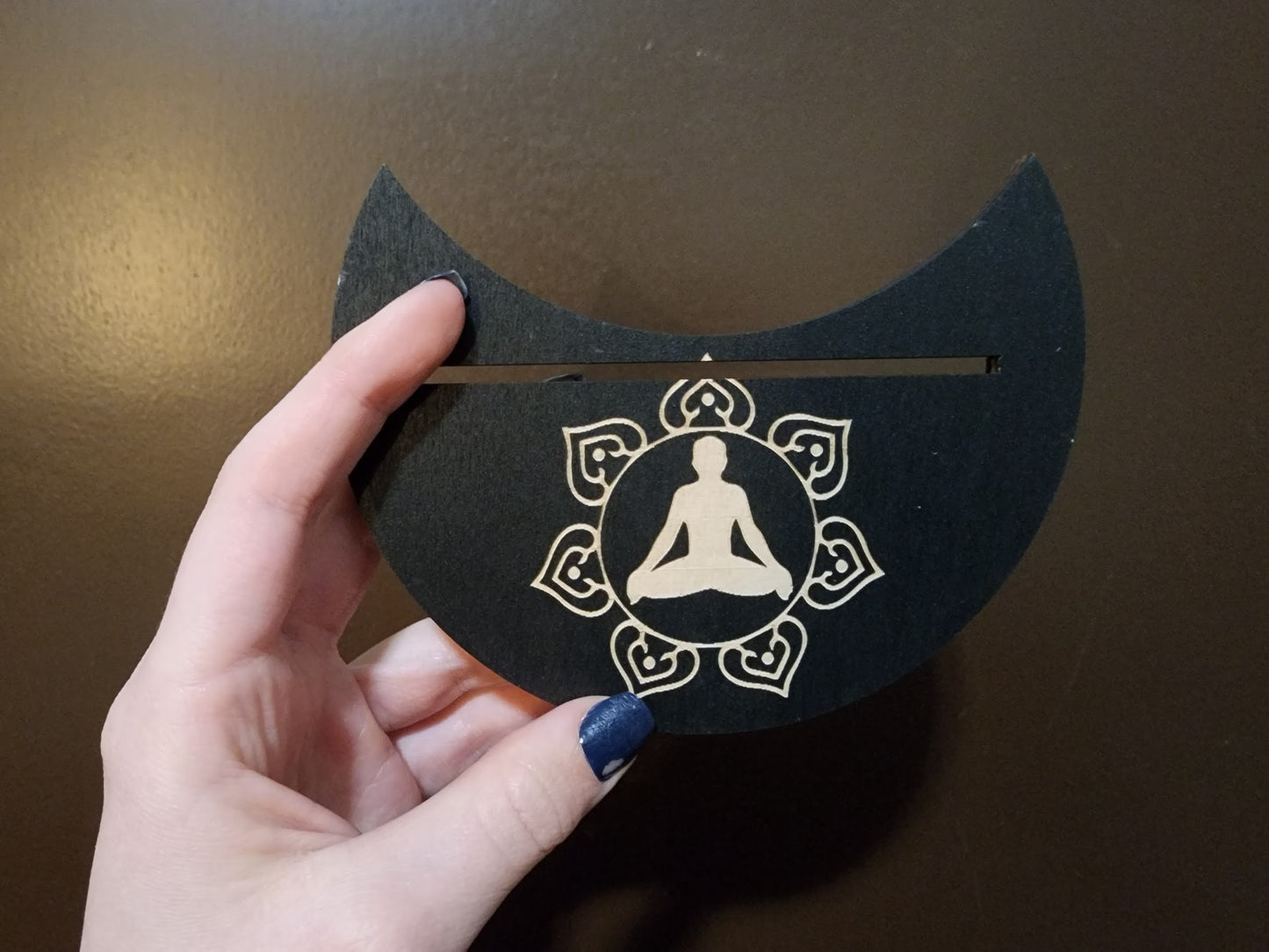 Wooden Moon-Shaped Tarot Card Stand