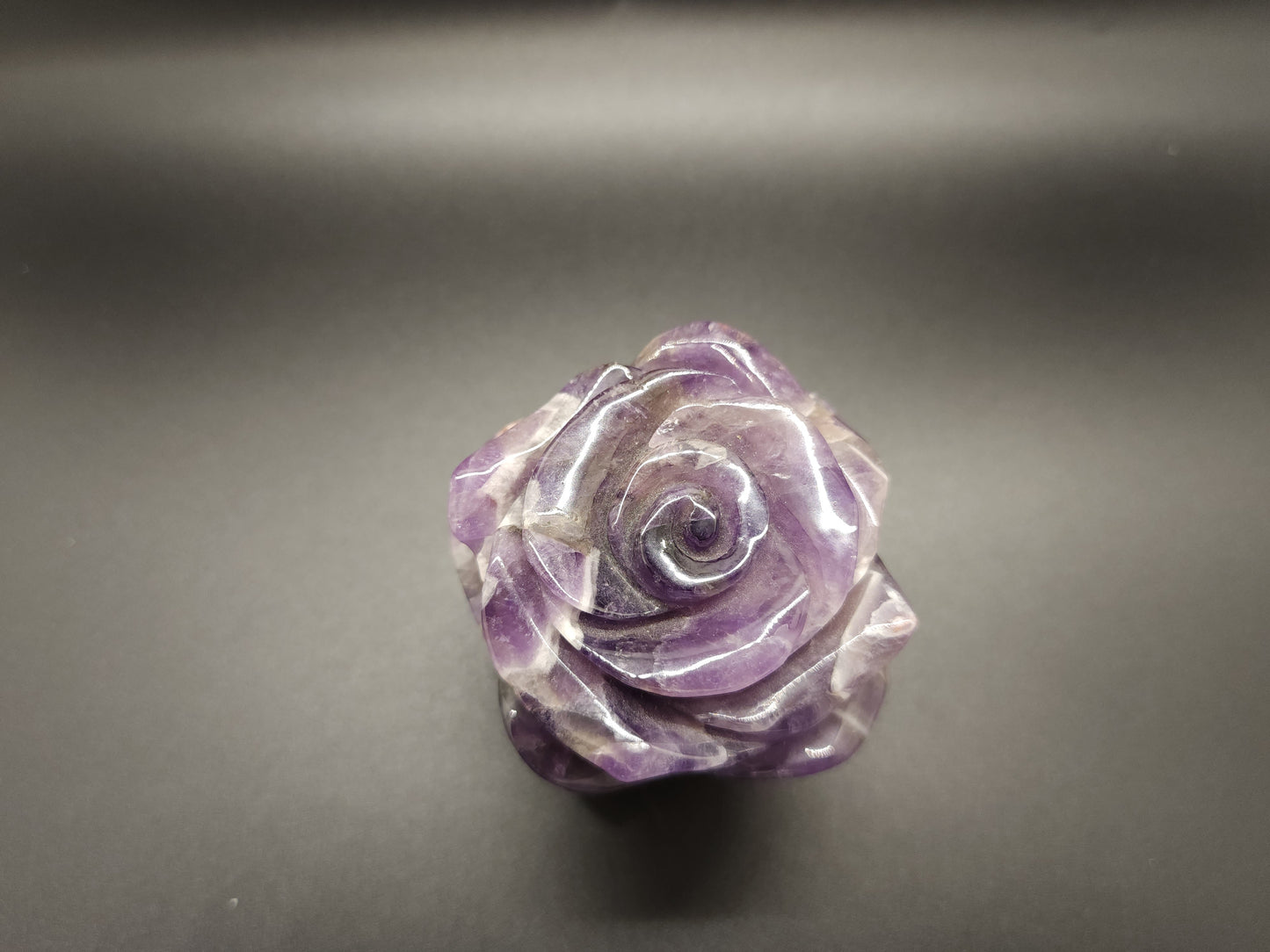 Amethyst Rose Statement Carving